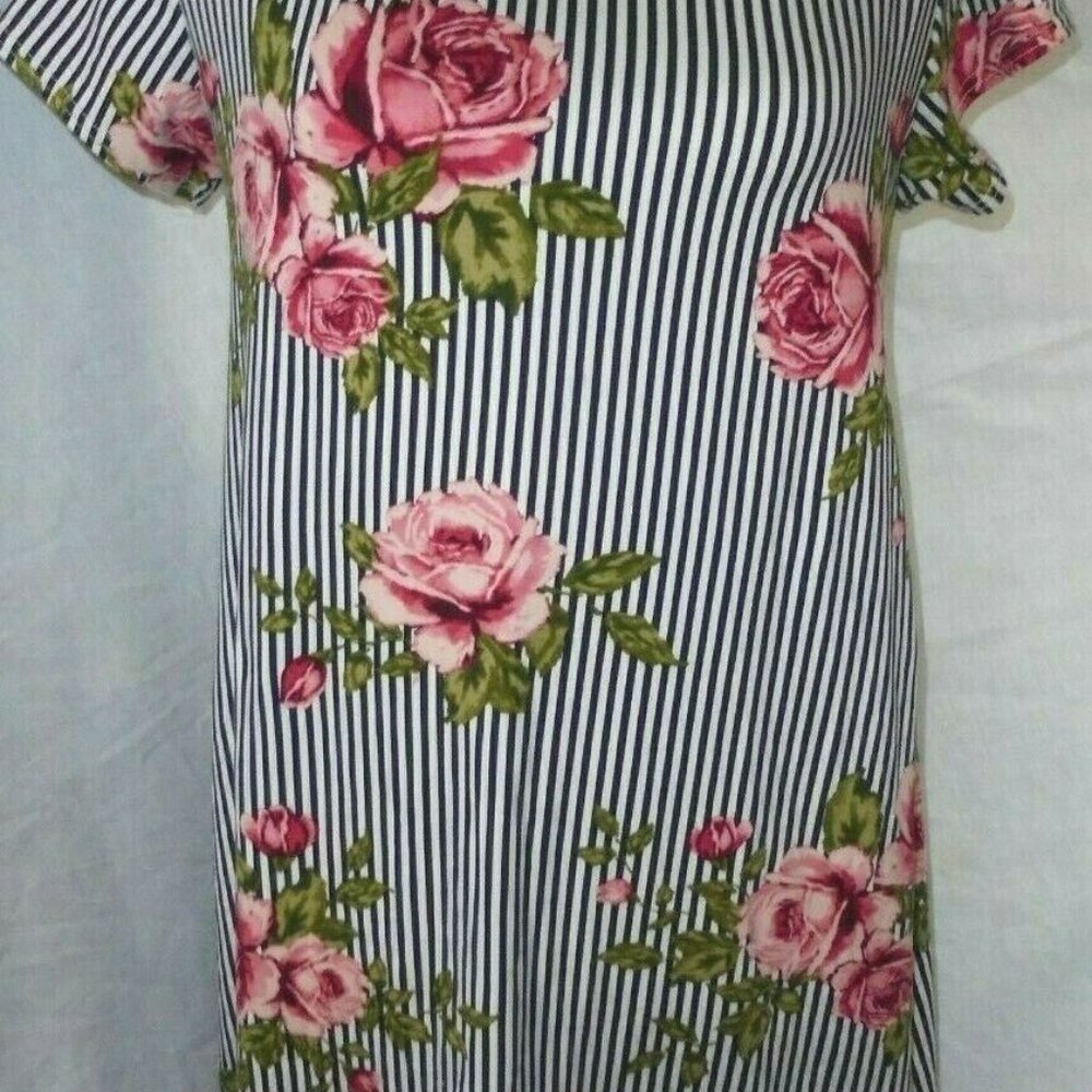TMG Size XL Dress Womens Medium Floral Knee Length Stripes Roses Stretchy Knit